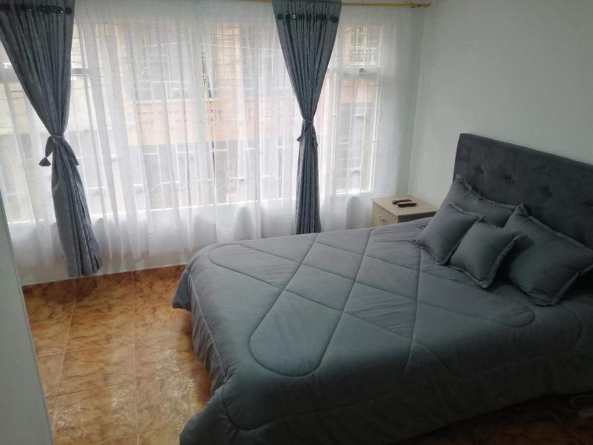 Habitacion Privada Cerca Al Aeropuerto Y Terminal Bogotá Exteriör bild